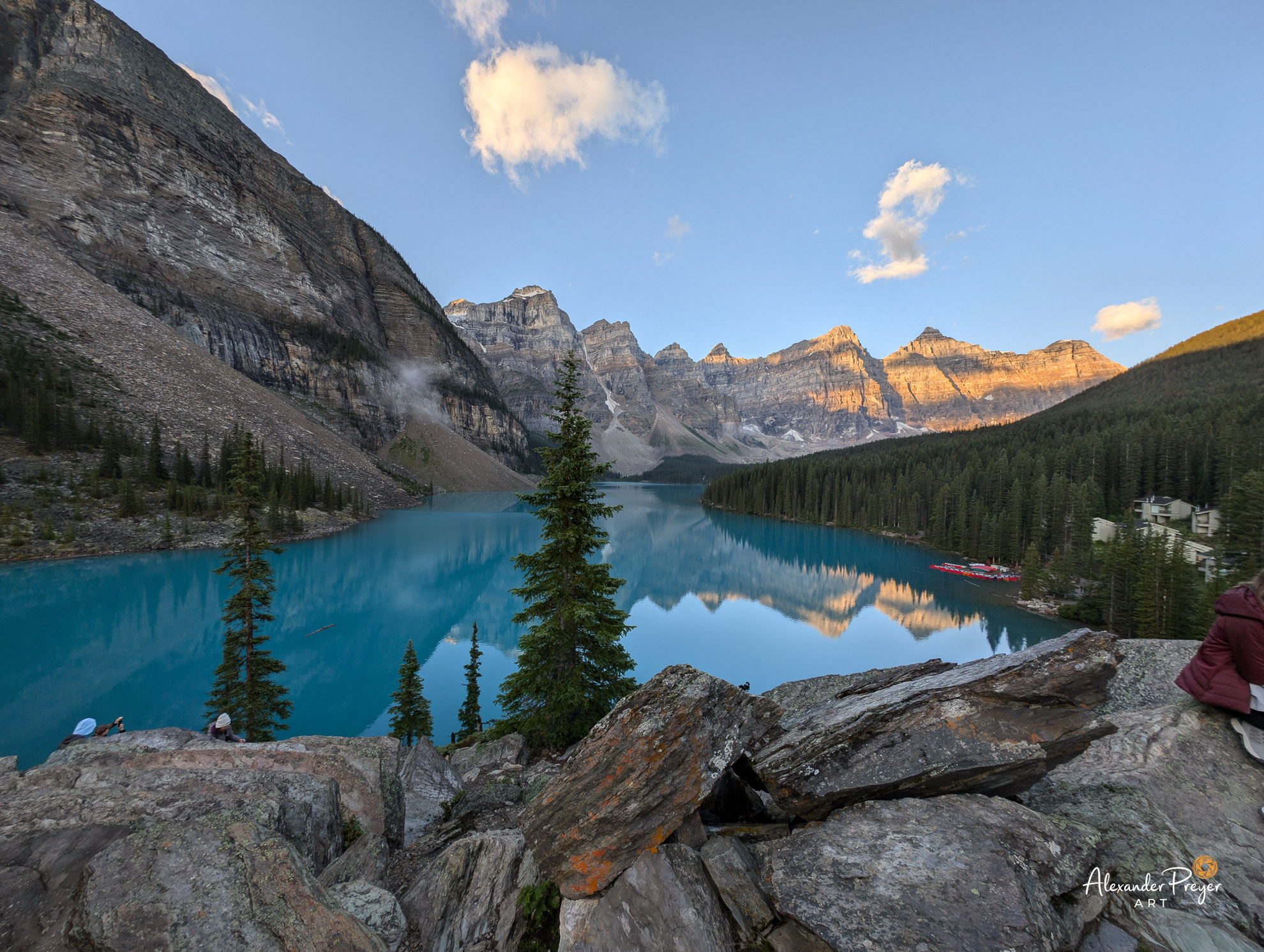 Lake Moraine Rockpile-view